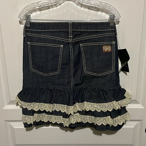 Wrangler Rock 47 Crochet Trim Western Denim Skirt - Picture 8 of 9